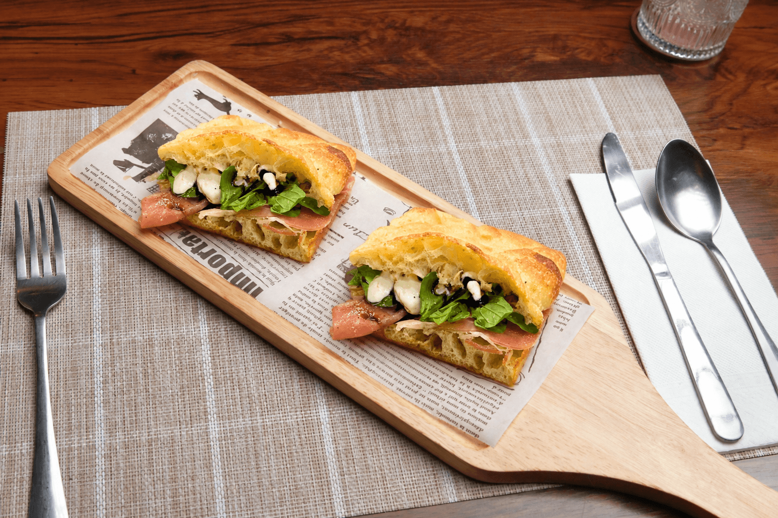 Prosciutto, Stracciatella & Rughetta